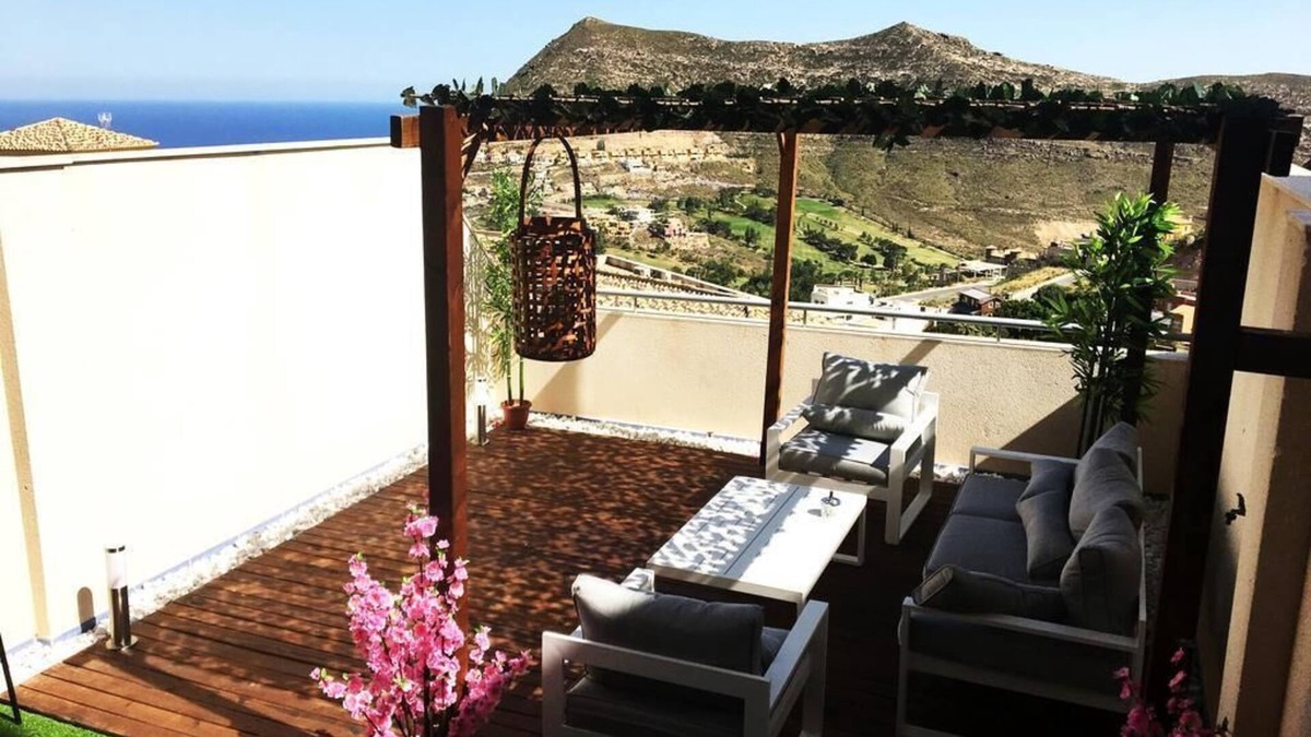 La Envia Apartment | Cozy apartment with beautiful views for 2-4 persons
