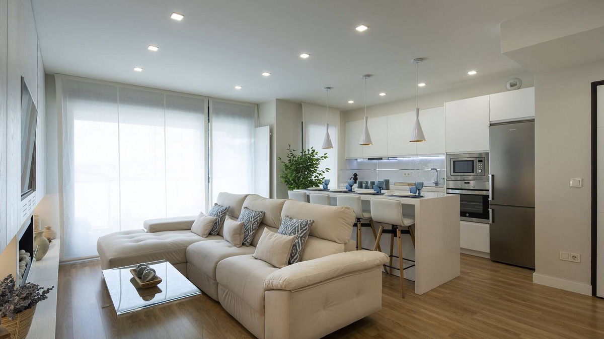 Camino de Ronda Apartment | Cozy apartment with pool and parking