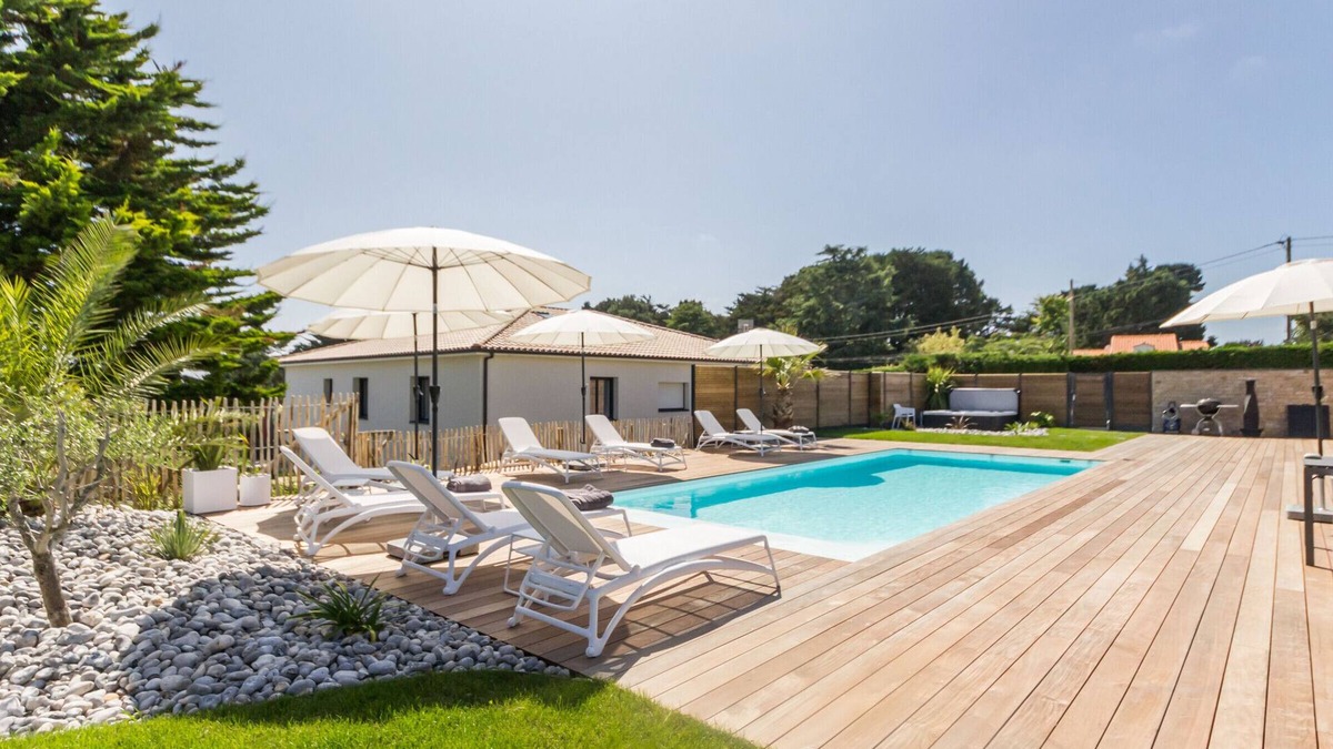 Prefailles Cottage | Cozy Apartments with Pool, SPA & Beach Access