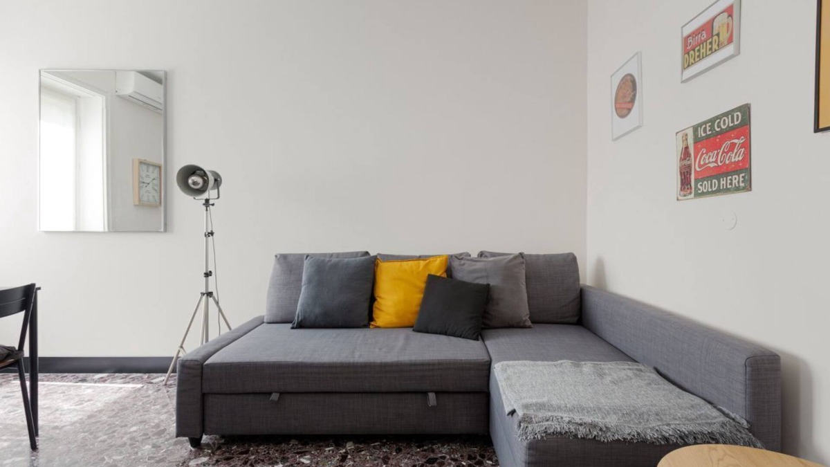 Zona Solari Apartment | Cozy Apt in the Mudec/Via Tortona area!