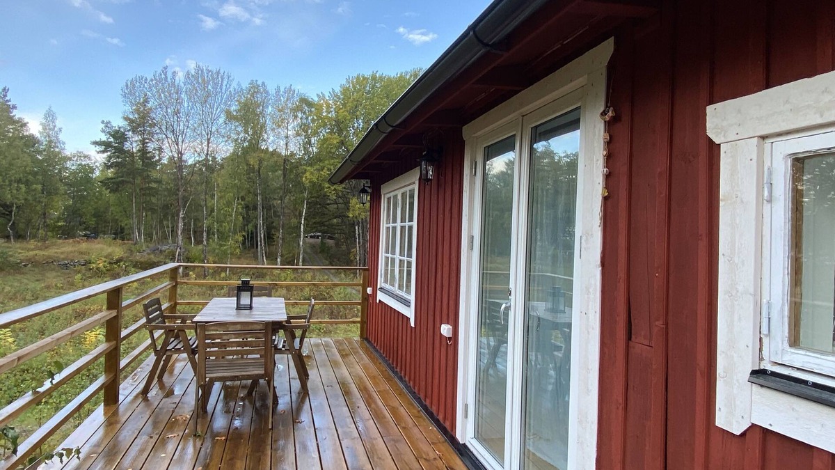 Vaxholm Cabin | Cozy archipelago cottage