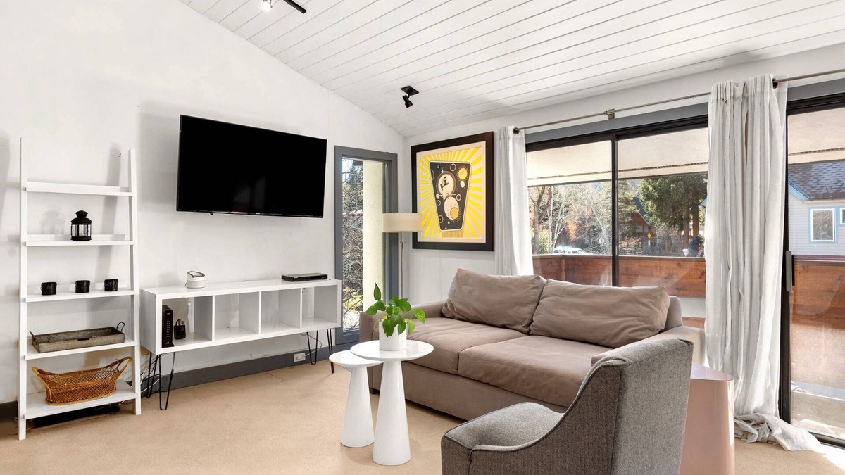 Aspen Condo | Cozy Aspen Studio Loft! Walk to Town & Shuttle, Balcony with Views, W/D, Wood-Burning FP