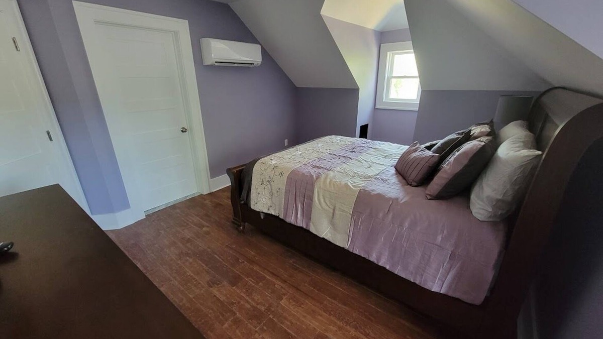 South Kortright Bed & Breakfast | Cozy B&B with WiFi and AC in charming South Kortright