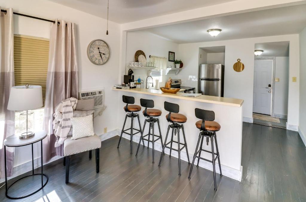 Ballinger House | Cozy Ballinger Vacation Rental with Deck and Grill!
