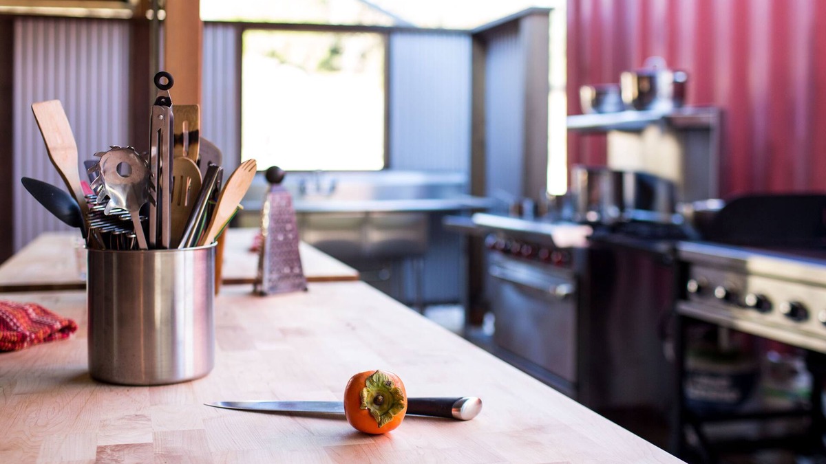 Ukiah House | Cozy Barn at Whispertree Retreat; Rustic Luxury