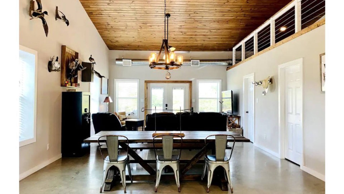 Marietta House | Cozy Barndominium on 100-Acre MW3 Ranch