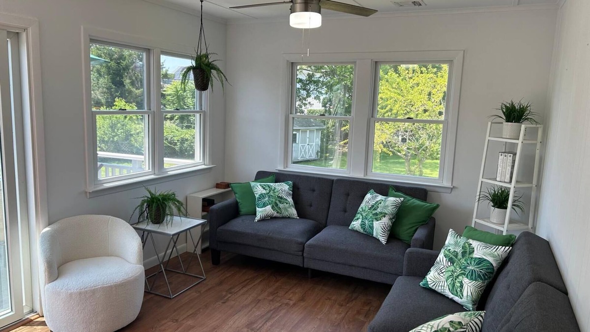 Aquebogue House | Cozy beach house surrounded by nature, vineyards, farms, stables and much more