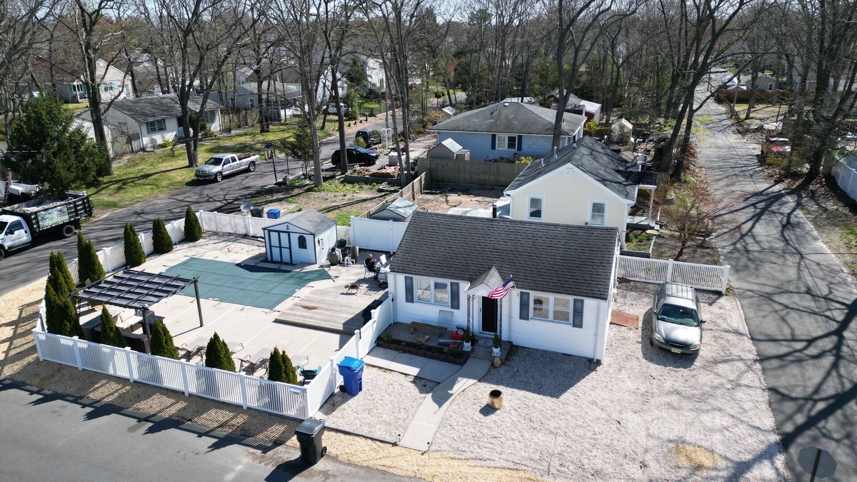 Point Pleasant - Toms River House | Cozy beach retreat with in ground pool just 7 minutes from seaside heights