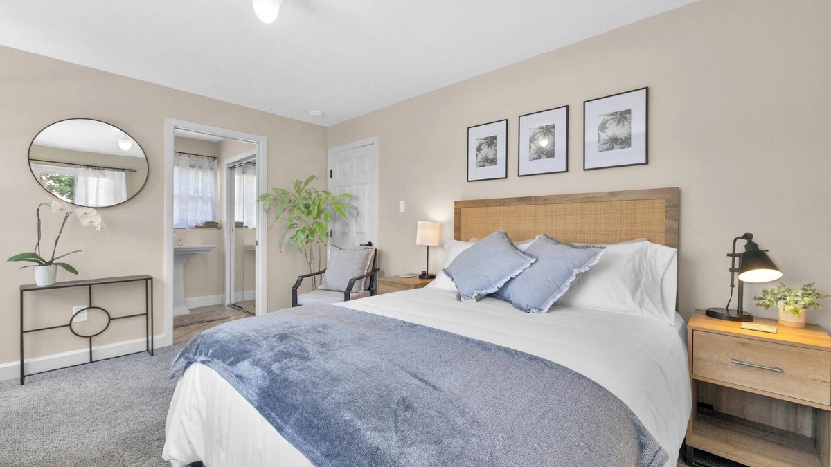 La Jolla Mesa Apartment | Cozy Beach Studio in the Heart of San Diego!