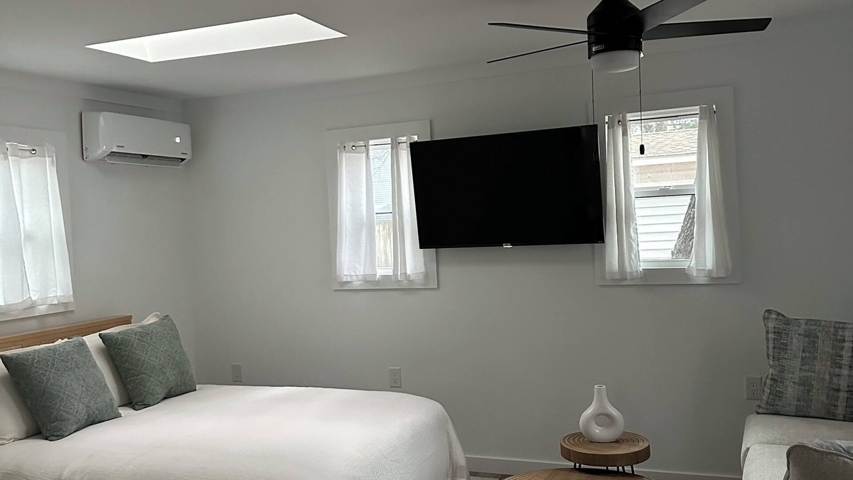 Yaupon Beach Apartment | Cozy beach studio within walking distance to the beach.