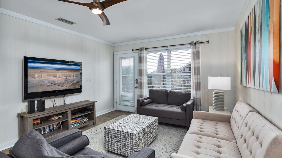 Ocean Sands Condo | Cozy, Beautifully Appointed, Close to Beach!