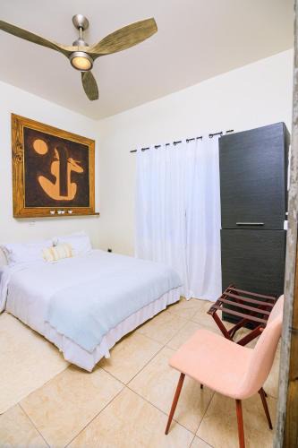 Ladyville House | Cozy Bed and Breakfast Studio Ladyville Airport BELIZE CITY