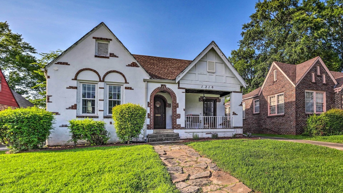 Birmingham House | Cozy Birmingham Abode < 7 Mi to Downtown Fun!