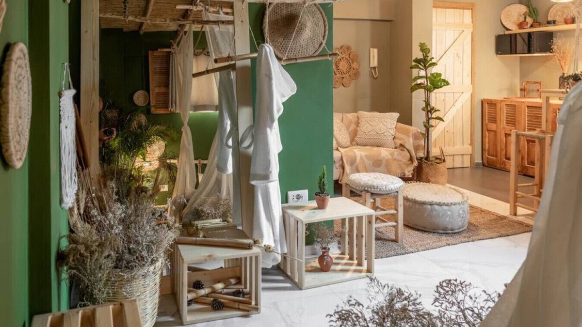 Achrafieh Apartment | Cozy Bohemian Studio