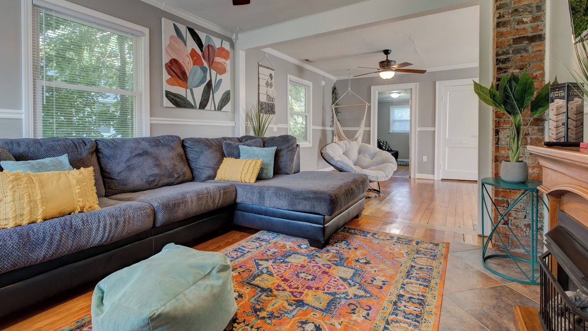 Lexington House | Cozy BoHo Paradise - Elegantly Peaceful
