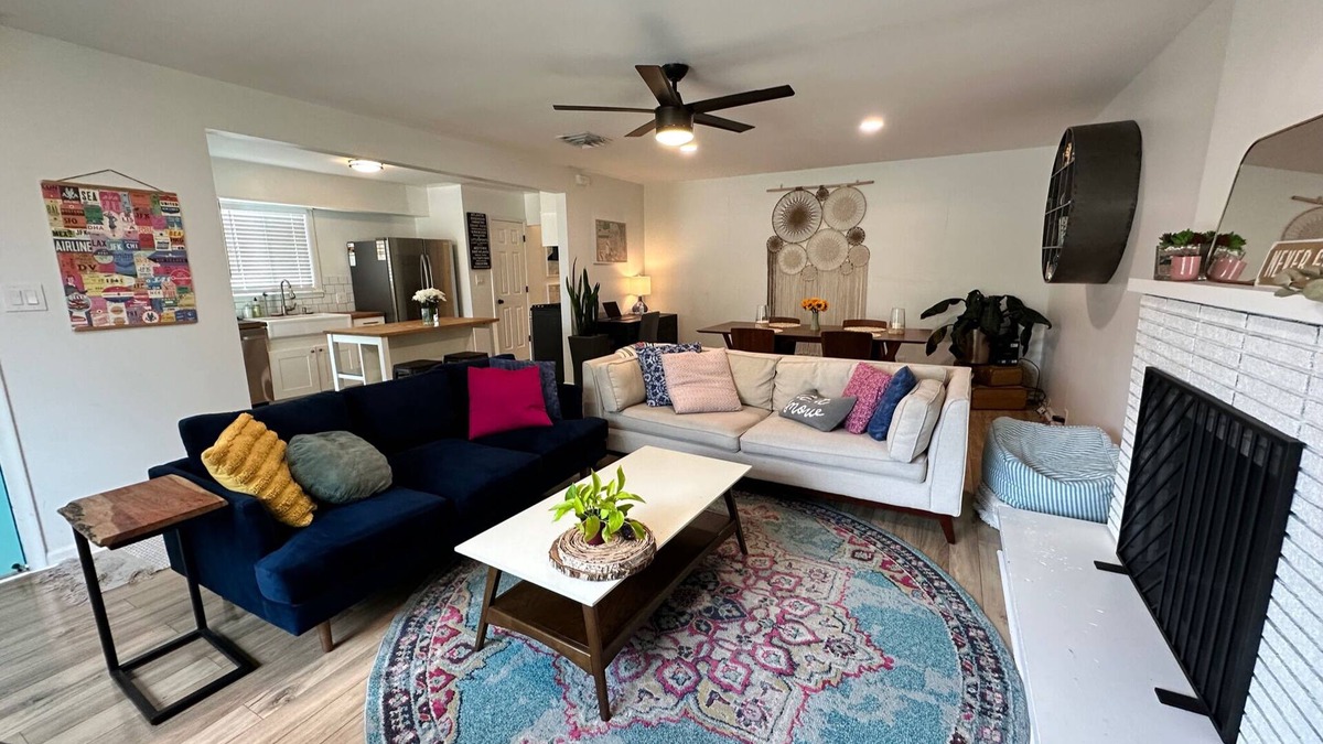Bountiful House | Cozy Bountiful Bungalow Walking Distance To Town Square