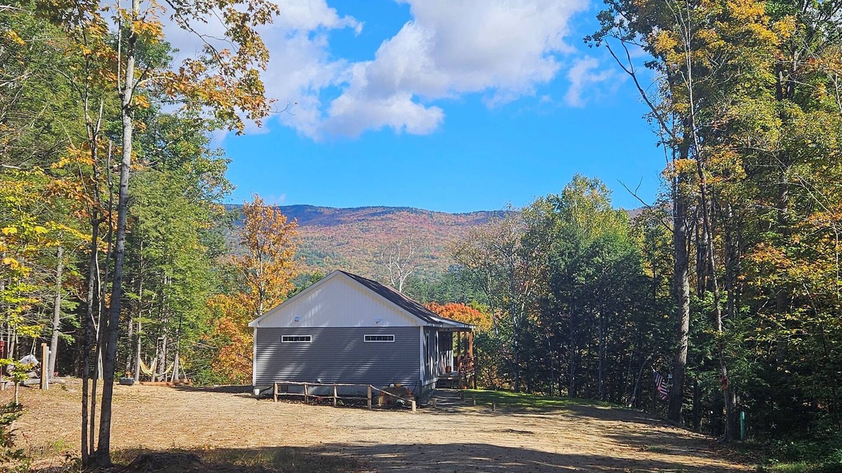 Wentworth House | Cozy Brand New 2/3-Bedroom/2 bath House In Wentworth, NH MOOSECAMP