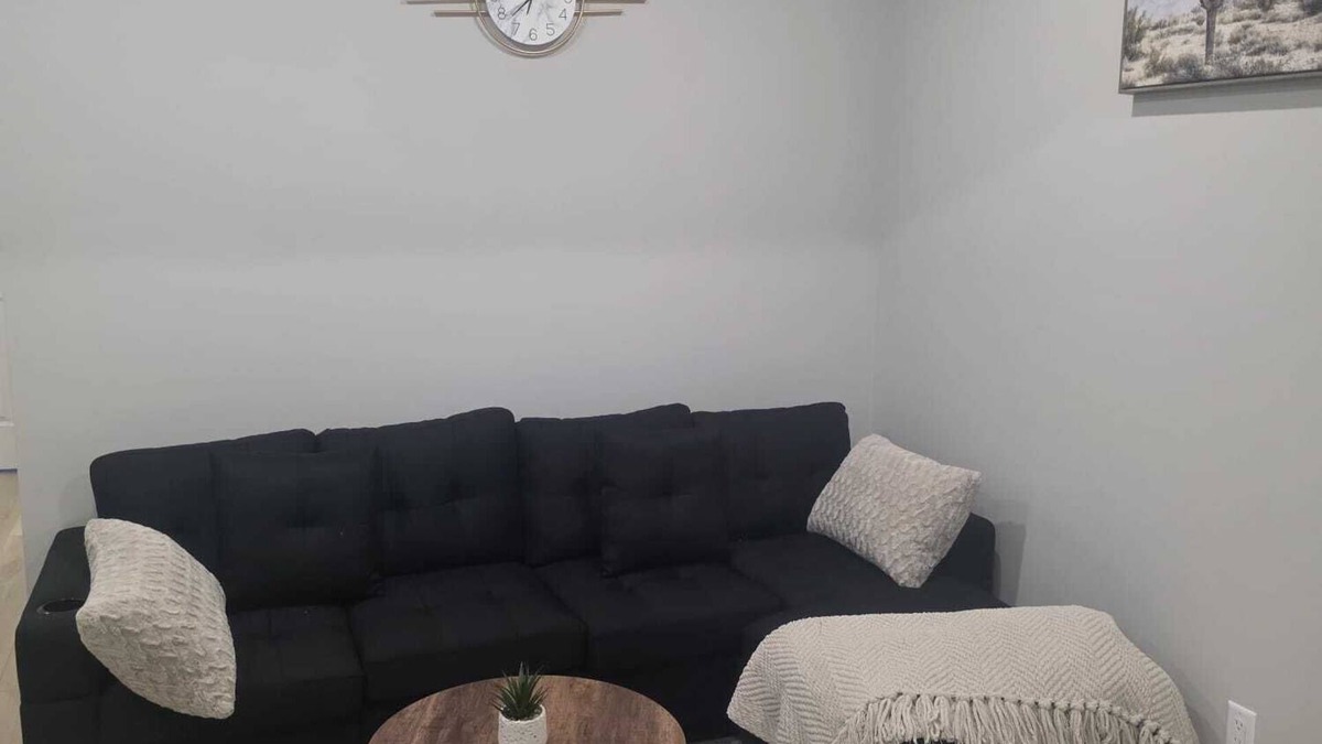 Calgary Apartment | COZY BRAND NEW LEGAL SUITE AT LIVINGSTON CALGARY - 10MINS TO THE AIRPORT