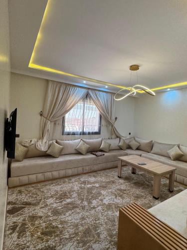 Drargua Apartment | Cozy Bright Family Apartment Near City Center