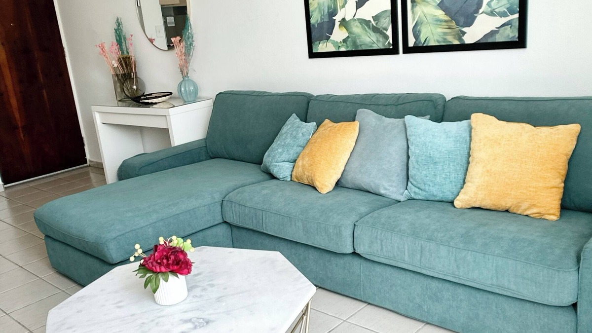 Ceiba Condo | Cozy/bright family sized condo w/private rooftop, pool and 5 min from beach!