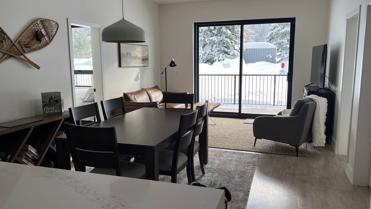 Revelstoke Condo | Cozy & bright mountain getaway. Enjoy a soak after a hard day's play!