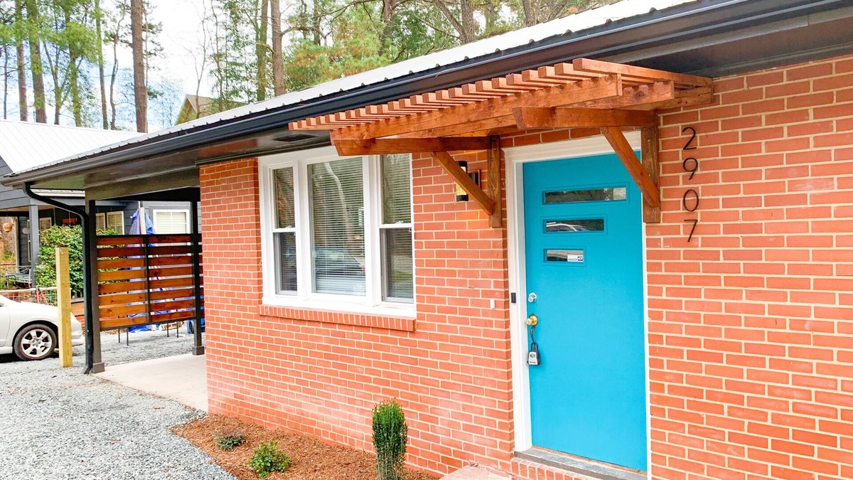Durham House | Cozy Bungalow- near Duke, Hospital, Walk to food