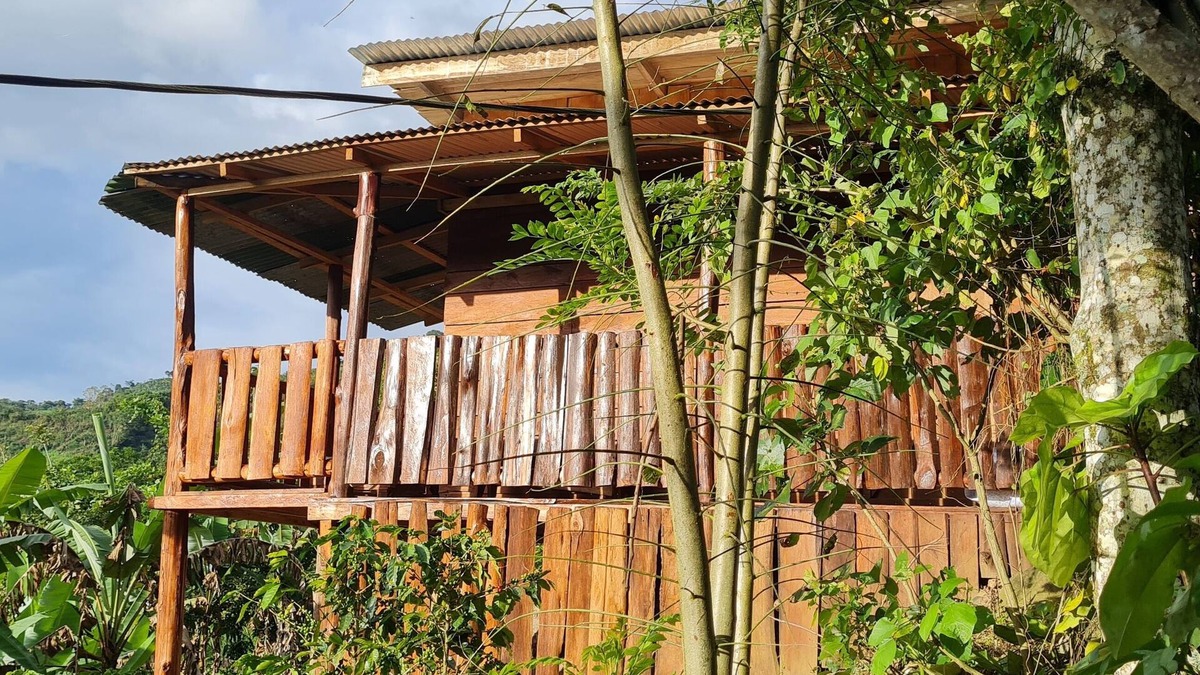 Cachi Cabin | Cozy cabaña overlooking a beautiful valley. Finca Fajardo Lodge. Rustic Cabin#1