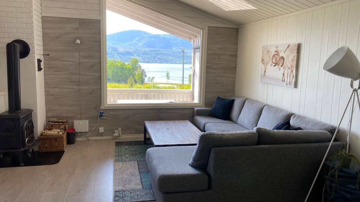 Nissedal House | Cozy cabin with view to Nisser