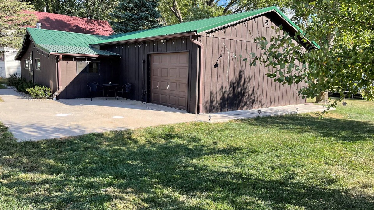 Wheeler County Cabin | Cozy cabin getaway at the Lake