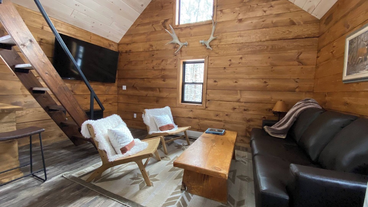 Minden Hills Cabin | Cozy Cabin in Haliburton w/Sauna