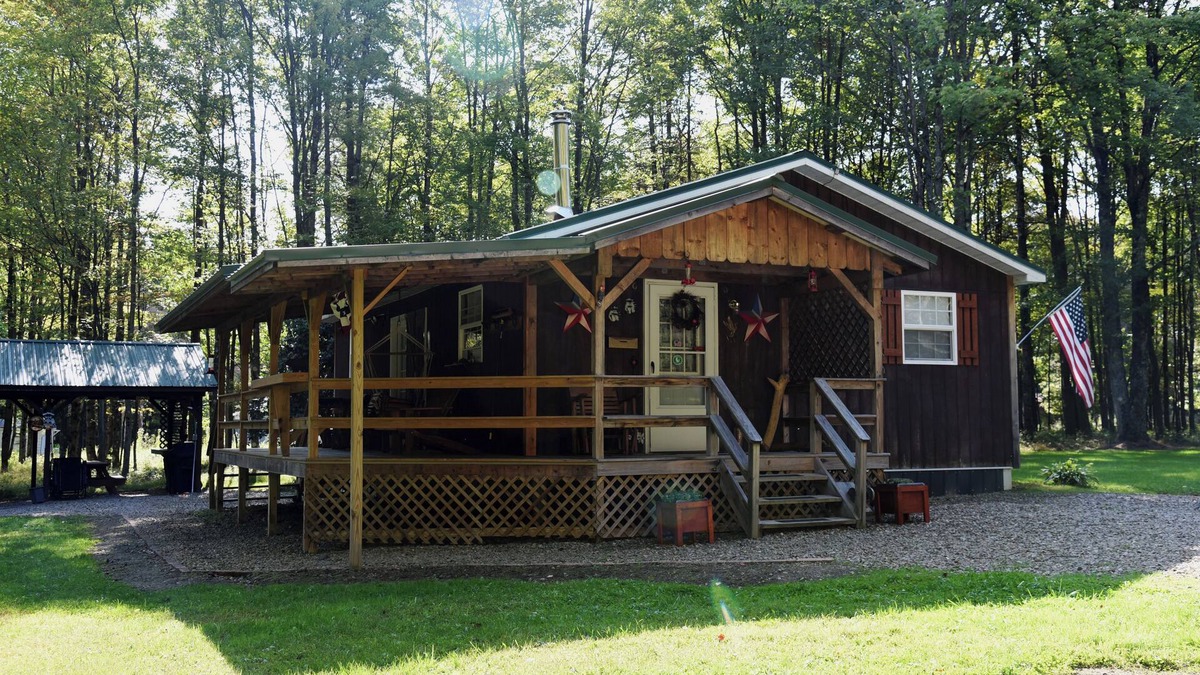 Pleasantville Cabin | Cozy cabin in the Western part of the PA Wilds & the Allegheny Nat'l Forest