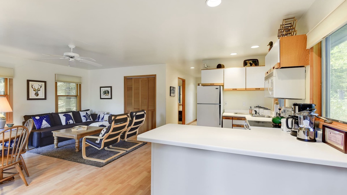 La Pointe Cottage | Cozy Cabin in the Woods of Madeline Island