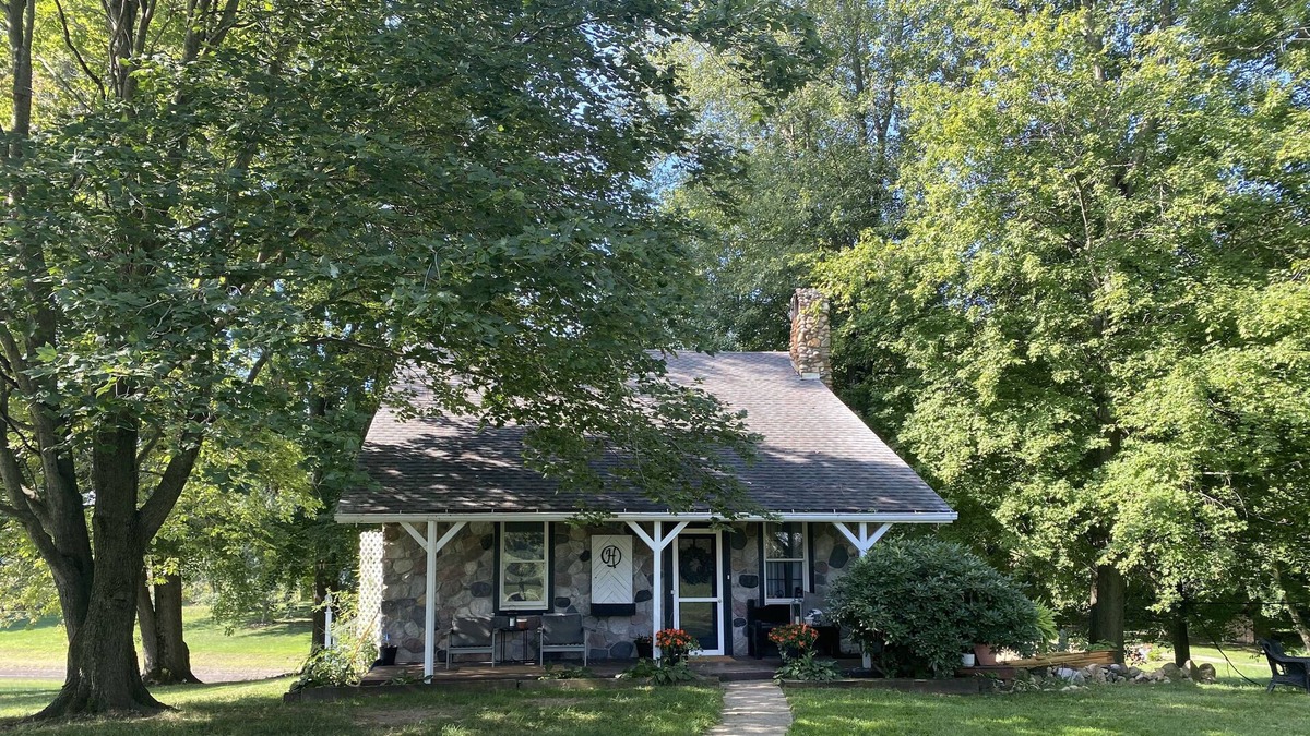 Bremen Cabin | Cozy Cabin in the woods
