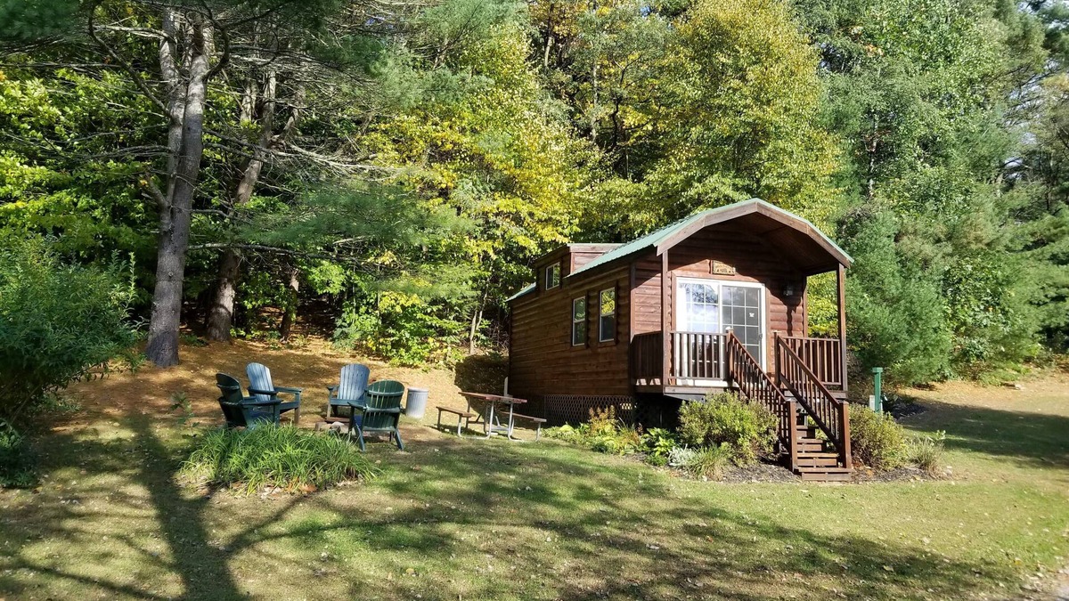Corinth Cabin | Cozy Cabin just outside Saratoga Springs, NY