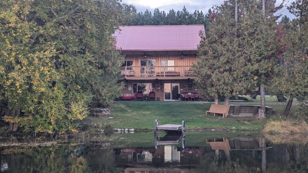 Monticello Cabin | Cozy Cabin on Conroy Lake in Monticello, Maine