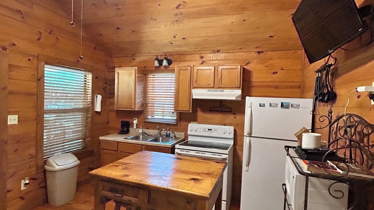 Jasper Cabin | Cozy cabin on the water
