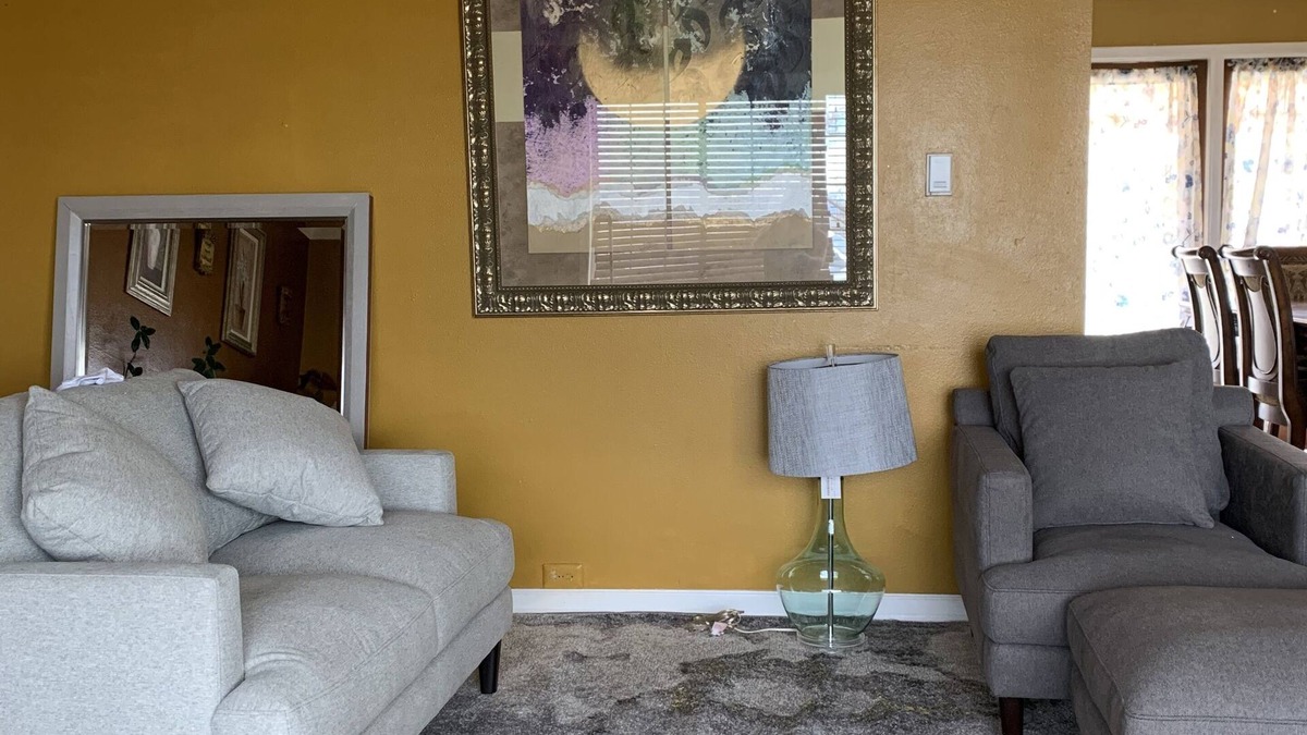 Terrace Heights House | Cozy cabin style home in a quiet neighborhood in terrace hgts.