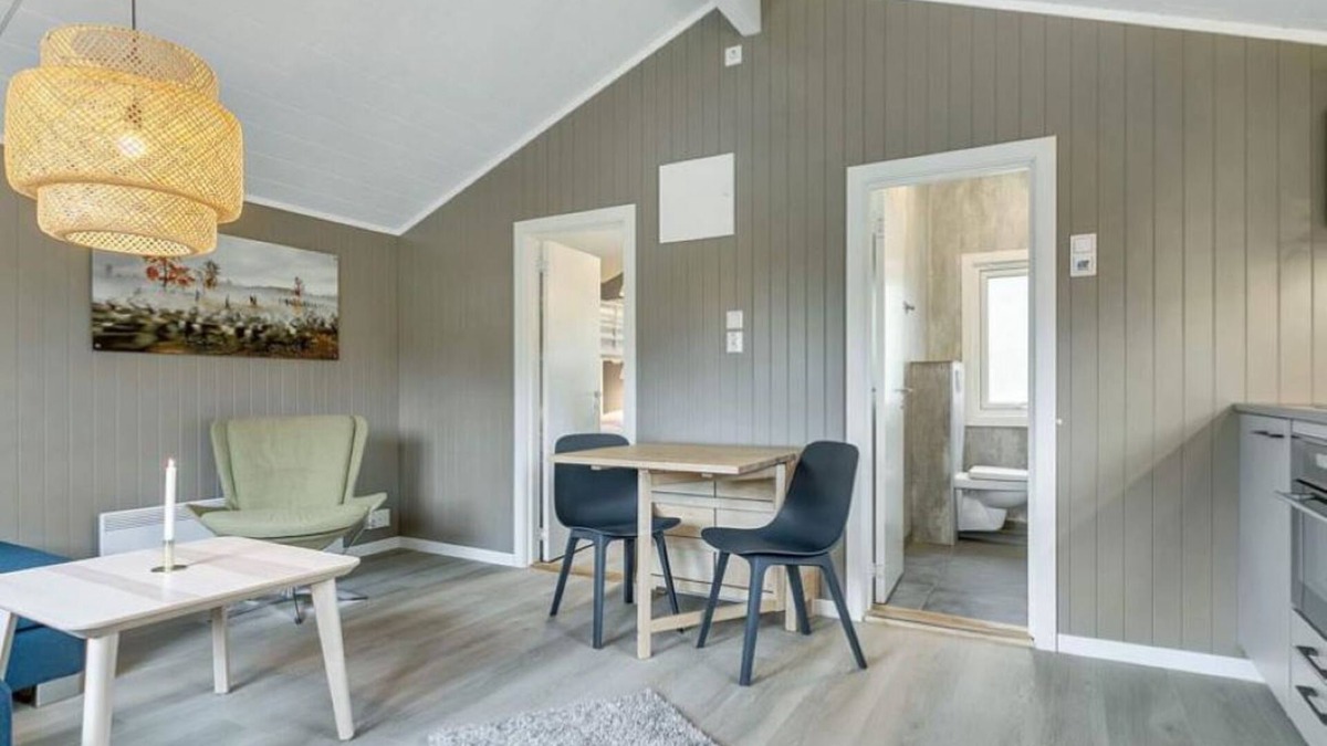 Ballangen Cabin | "Cozy cabin surrounded by nature and fjords, perfect for a peaceful moment."