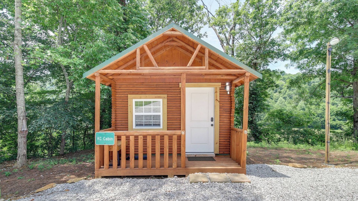 Huntsville Apartment | Cozy Cabin w/Direct ATV Trail Riding & Mtn Views!