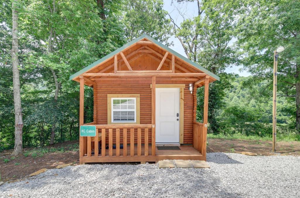 Huntsville Apartment | Cozy Cabin with Direct ATV Trail Riding and Mtn Views!