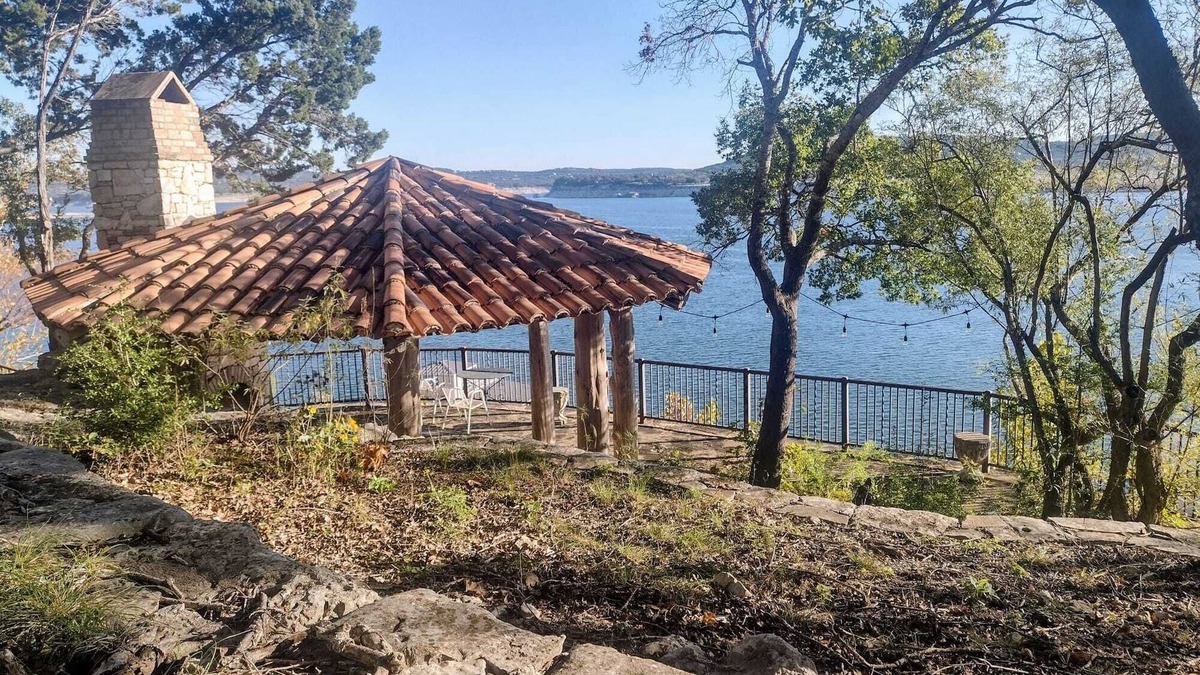 Travis Landing Cabin | Cozy cabin with lake access