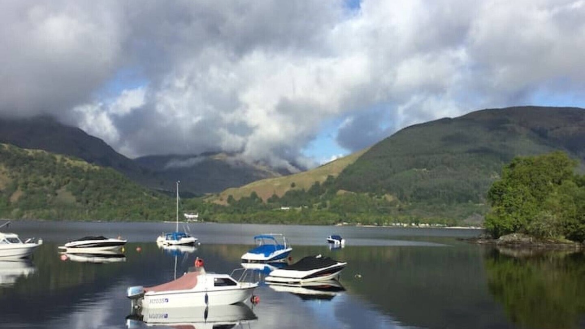 Rowardennan Cabin | Cozy Cabin With Stunning Loch Lomond Views