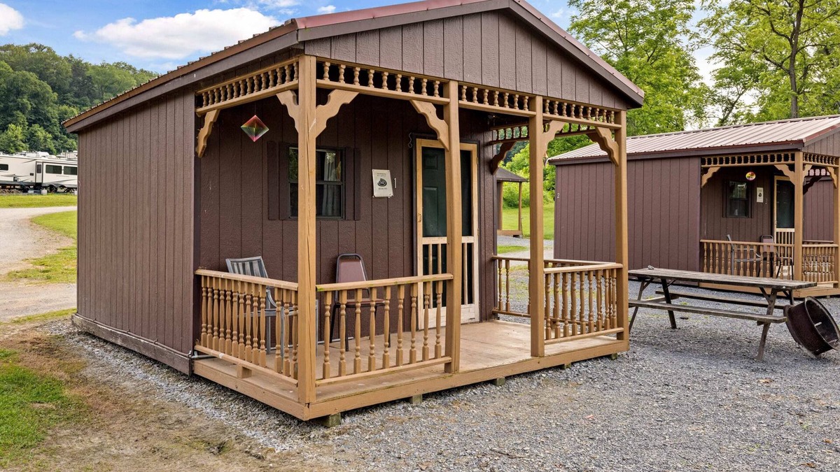 Mifflinburg Cabin | Cozy Cabin4 Within Campground