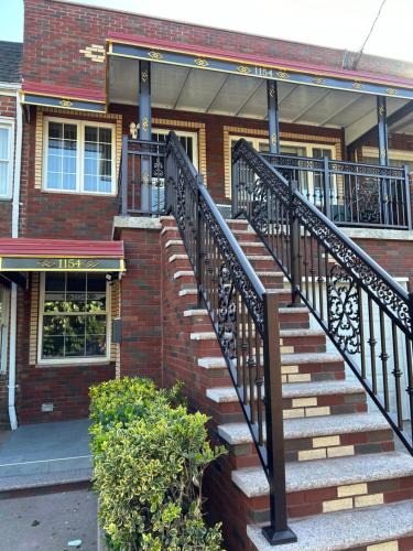 Canarsie Apartment | Cozy Canarsie Getaway Brooklyn NY