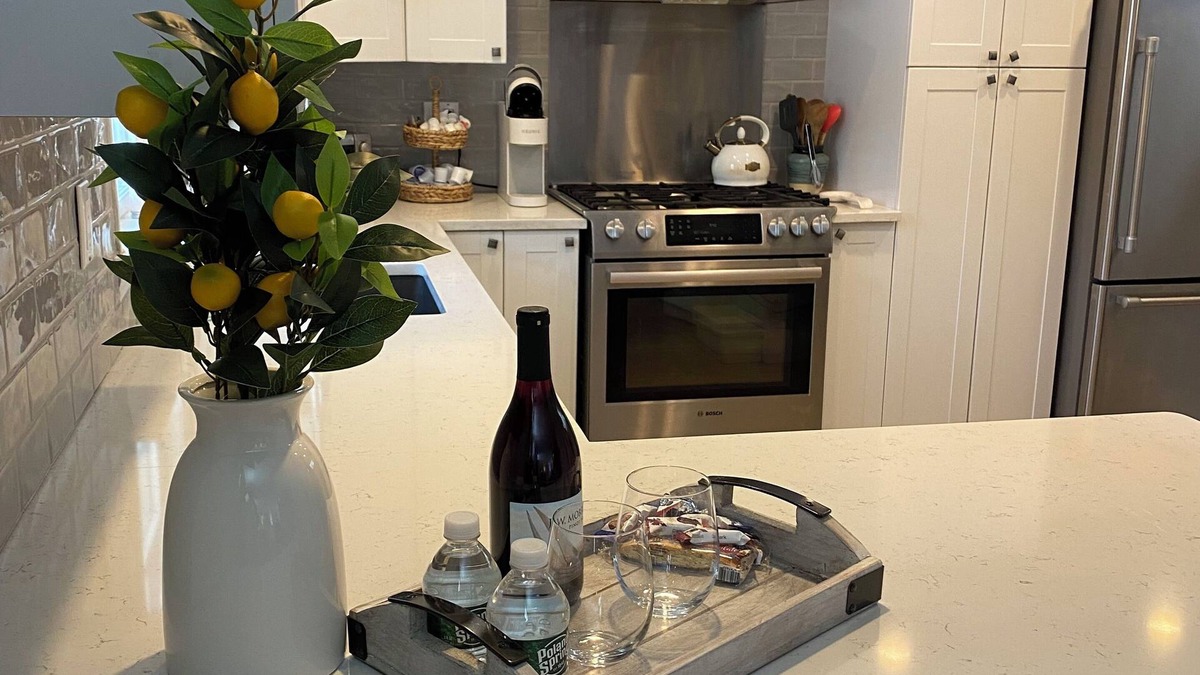 Peterborough House | Cozy Cape. Guest favorite. 2-bedroom house close to downtown Peterborough, NH