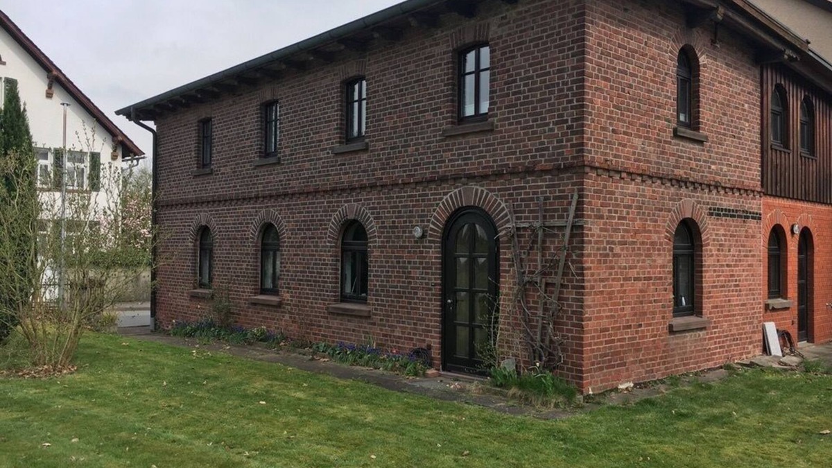 Wehrden House | Cozy carriage house on the Weser cycle path