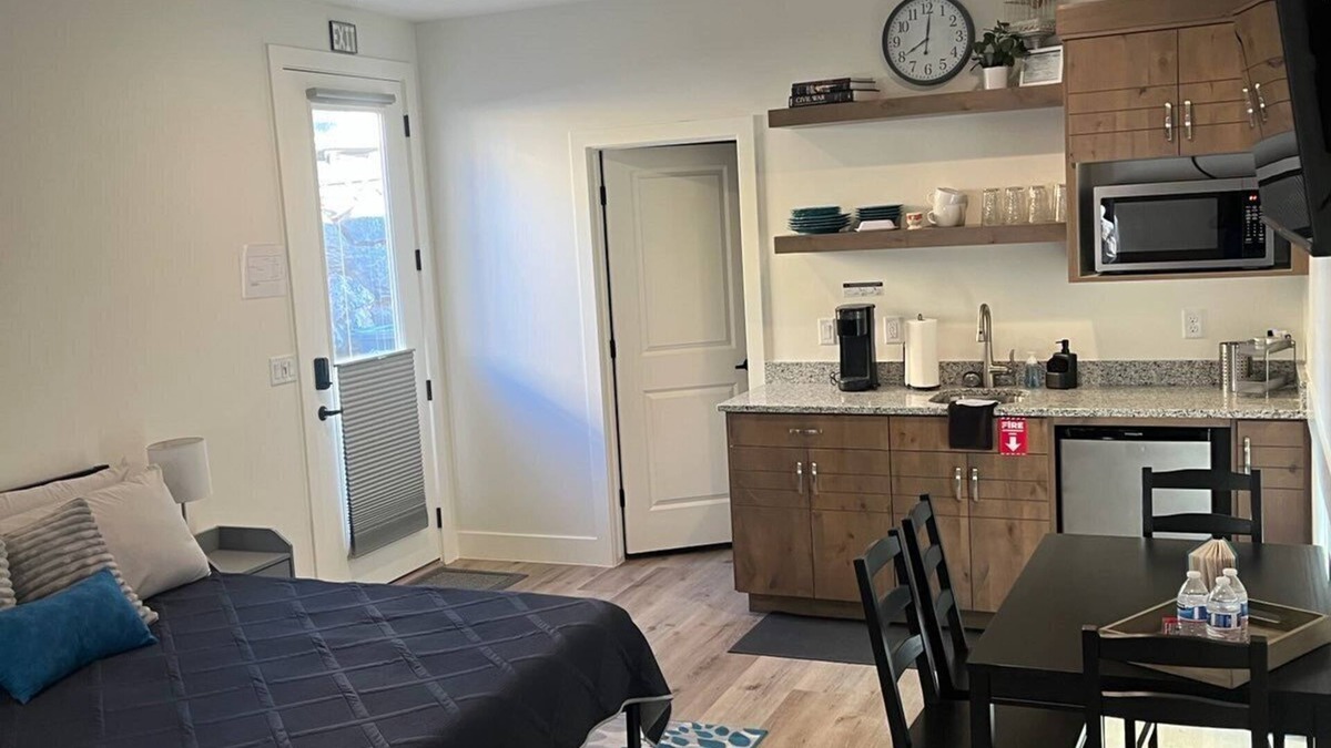 Hurricane Apartment | Cozy Casita by Sand Hollow and Zion