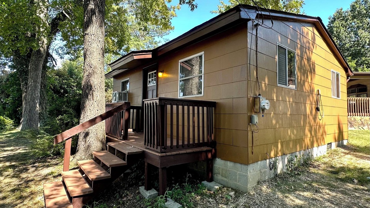 Ringgold Cabin | Cozy Casita Near Dalton and Chattanooga!