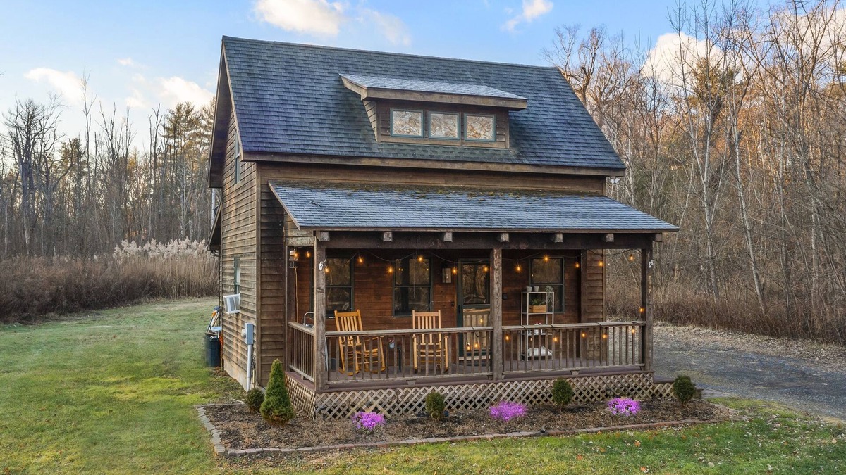Catskill Cabin | Cozy Catskill Cabin w/10-minute Walk to Downtown Catskill