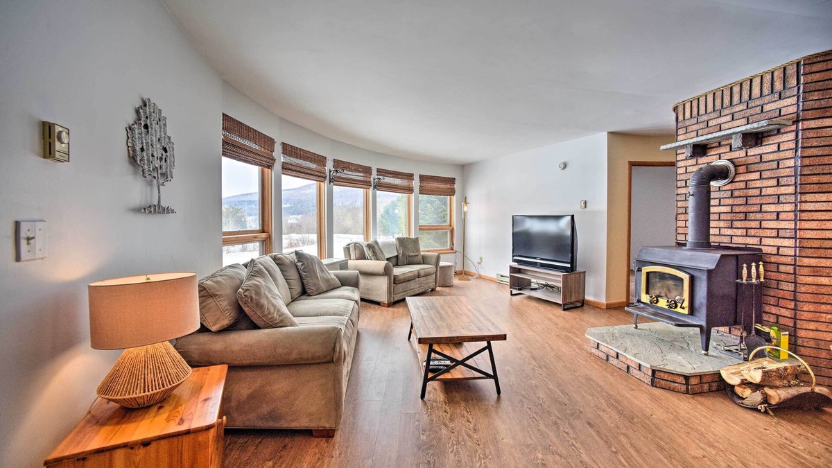 Windham House | Cozy Catskills Getaway w/Yard & Mtn Views!